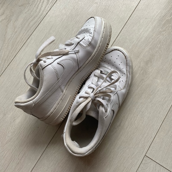 Nike airforce 1 - Picture 1 of 8